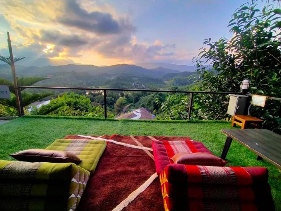 Flower Hill 180 Chiang Rai Exterior photo